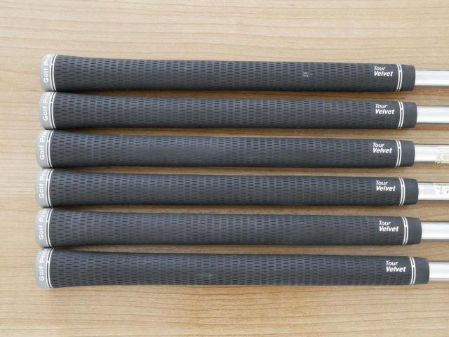 Iron set : Other Brand : ชุดเหล็ก Srixon ZX4 MK II (รุ่นปี 2023 ตีง่าย ไกล) มีเหล็ก 5-Pw (6 ชิ้น) ก้านเหล็ก NS Pro 950 NEO DST Flex S