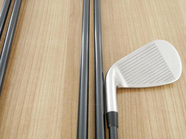 Iron set : Titleist : ชุดเหล็ก Titleist T300 (ออกปี 2019) มีเหล็ก 6-Pw (5 ชิ้น) ก้านกราไฟต์ Fujikura MCI 70 Flex S