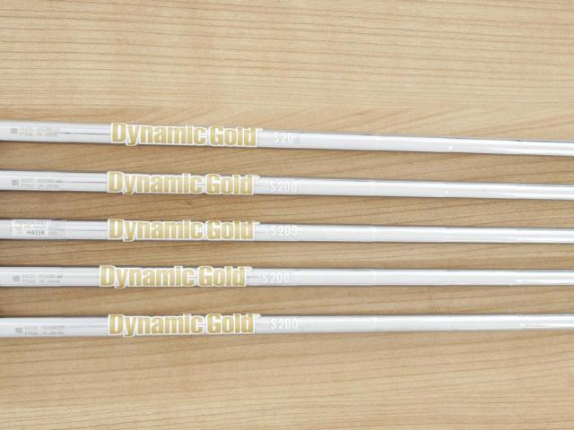 Iron set : Callaway : ชุดเหล็ก Callaway Paradym Ai Smoke (ออกปี 2024 ตีง่ายมาก ไกล Japan Spec.) มีเหล็ก 6-Pw (5 ชิ้น) ก้านเหล็ก Dynamic Gold S200