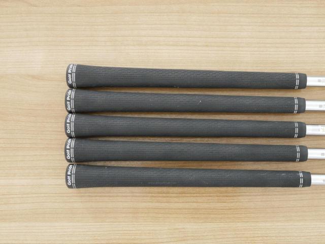 Iron set : Callaway : ชุดเหล็ก Callaway Paradym Ai Smoke (ออกปี 2024 ตีง่ายมาก ไกล Japan Spec.) มีเหล็ก 6-Pw (5 ชิ้น) ก้านเหล็ก Dynamic Gold S200