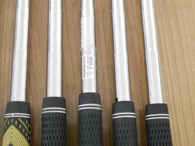 Iron set : Callaway : ชุดเหล็ก Callaway Rogue ST Pro (ออกปี 2022 คม นุ่ม แน่นมาก) มีเหล็ก 5-Pw (6 ชิ้น) ก้านเหล็ก Dynamic Gold 95 S200
