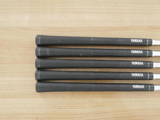 Iron set : Yamaha : ชุดเหล็ก Yamaha Inpres UD+2 (ปี 2018 ตีไกลที่สุด ไกลกว่าเหล็กทั่วไป 2 เบอร์) มีเหล็ก 6-Pw (5 ชิ้น) ก้านเหล็ก NS Pro Zelos 7 Flex R