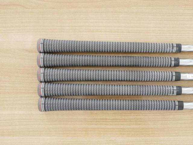 Iron set : Ping : ชุดเหล็ก Ping i230 (ออกปี 2023) มีเหล็ก 6-Pw (5 ชิ้น) ก้านกราไฟต์ Fujikura MCI B70 Flex S