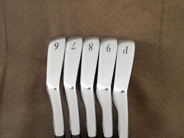 Iron set : Mizuno : ชุดเหล็ก Mizuno Pro 520 Forged (ปี 2021 นุ่มมาก) มีเหล็ก 6-Pw (5 ชิ้น) ก้านเหล็ก Dynamic Gold 105 S200