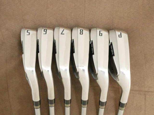 Iron set : Other Brand : ชุดเหล็ก Ryoma DSI (รุ่นล่าสุด ตีง่ายมาก ไกลมากๆ หายากสุดๆ) มีเหล็ก 5-Pw (6 ชิ้น) ก้านกราไฟต์ Tour AD Flex S