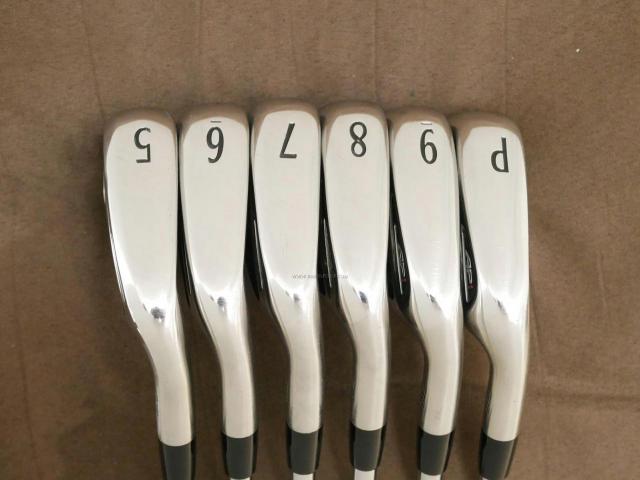 Iron set : Titleist : ชุดเหล็ก Titleist AP1 716 (ออกปี 2016) มีเหล็ก 5-Pw (6 ชิ้น) ก้านเหล็ก NS Pro 950 Flex R