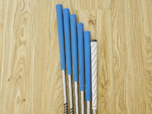 Iron set : Katana : ชุดเหล็ก Katana Voltio III LC (ใบใหญ่ หน้าเด้ง ง่าย ไกล) มีเหล็ก 5-Pw (6 ชิ้น) ก้าน Tour AD VL-5 Flex SR