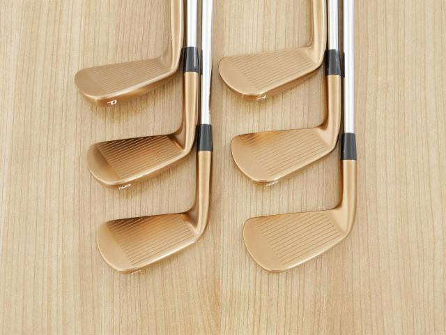 Iron set : Other Brand : ชุดเหล็ก Cobra King RF Forged MB Copper Limited (หายาก นุ่มมากๆ คมมาก) มีเหล็ก 5-Pw (6 ชิ้น) ก้านเหล็ก Dynamic Gold EX Weight Lock Tour Issue S200
