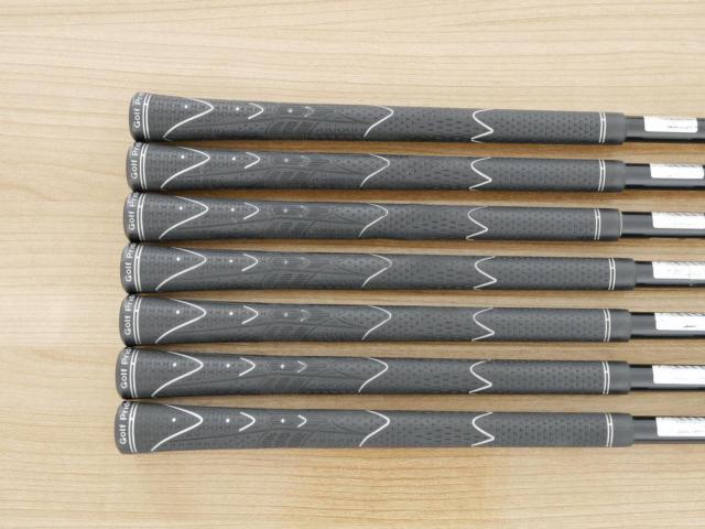 Iron set : Maruman : ชุดเหล็ก Maruman Majesty Royal SP (รุ่นท๊อปสุด ตีง่าย เด้ง ไกลมากๆ) มีเหล็ก 5-10,Pw (7 ชิ้น ระยะเทียบเท่า 4-Pw) ก้านกราไฟต์ Flex R