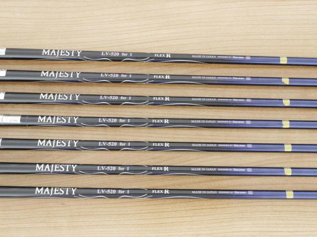 Iron set : Maruman : ชุดเหล็ก Maruman Majesty Royal SP (รุ่นท๊อปสุด ตีง่าย เด้ง ไกลมากๆ) มีเหล็ก 5-10,Pw (7 ชิ้น ระยะเทียบเท่า 4-Pw) ก้านกราไฟต์ Flex R