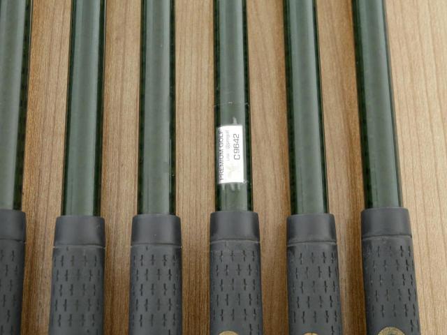 Iron set : Honma : **ก้าน 3 ดาว** ชุดเหล็ก Honma Beres IE-01 (ใบใหญ่ ลอยง่าย เหมาะกับซีเนียร์) มีเหล็ก 5-10 (6 ชิ้น) ก้าน ARMRQ 6 (45) Flex R (3 ดาว)