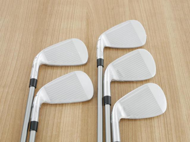 Iron set : Taylormade : **ของใหม่ ยังไม่แกะพลาสติก** ชุดเหล็ก Taylormade Qi MAX Lite (รุ่นล่าสุด ออกปี 2024 Japan Spec.) มีเหล็ก 6-Pw (5 ชิ้น) ก้านกราไฟต์ Fujikura Air Speeder Flex R