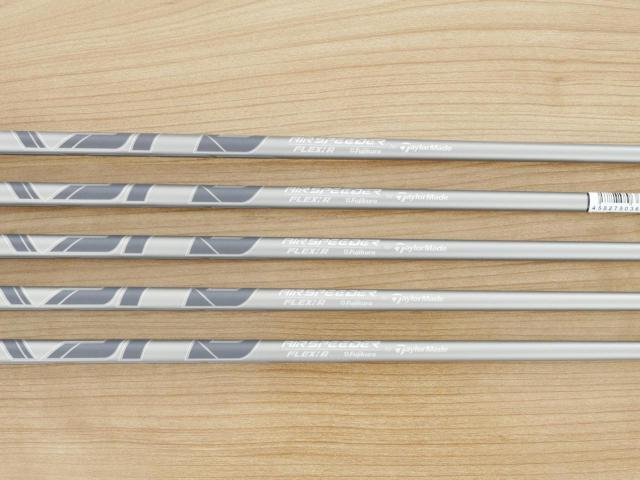 Iron set : Taylormade : **ของใหม่ ยังไม่แกะพลาสติก** ชุดเหล็ก Taylormade Qi MAX Lite (รุ่นล่าสุด ออกปี 2024 Japan Spec.) มีเหล็ก 6-Pw (5 ชิ้น) ก้านกราไฟต์ Fujikura Air Speeder Flex R