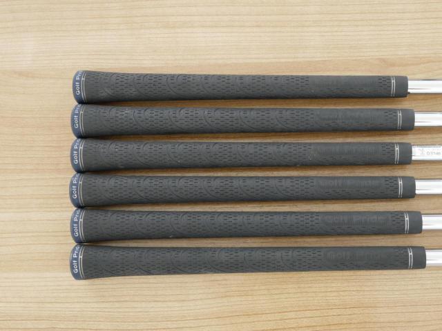 Iron set : Callaway : ชุดเหล็ก Callaway Paradym Max Fast (ออกปี 2023 ตีง่ายสุด ไกลสุดของ Callaway Japan Spec.) มีเหล็ก 6-Pw,Aw (6 ชิ้น) ก้านเหล็ก NS Pro ZELOS 7 Flex S