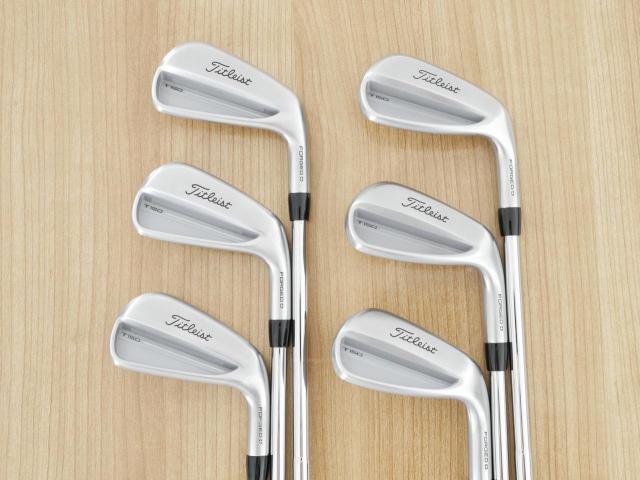 Iron set : Titleist : ชุดเหล็ก Titleist T150 Forged (รุ่นล่าสุด ออกปี 2025 นุ่ม แน่น คม) มีเหล็ก 5-Pw (6 ชิ้น) ก้านเหล็ก True Temper AMT Silver Flex S
