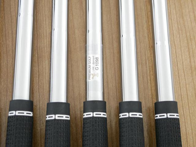 Iron set : Titleist : ชุดเหล็ก Titleist T150 Forged (รุ่นล่าสุด ออกปี 2025 นุ่ม แน่น คม) มีเหล็ก 5-Pw (6 ชิ้น) ก้านเหล็ก True Temper AMT Silver Flex S