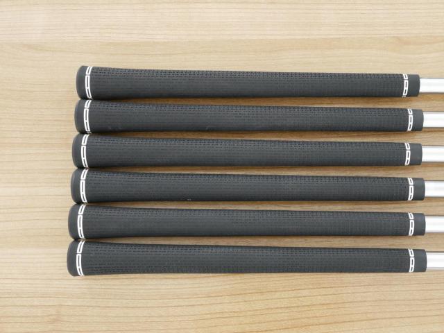 Iron set : Titleist : ชุดเหล็ก Titleist T150 Forged (รุ่นล่าสุด ออกปี 2025 นุ่ม แน่น คม) มีเหล็ก 5-Pw (6 ชิ้น) ก้านเหล็ก True Temper AMT Silver Flex S