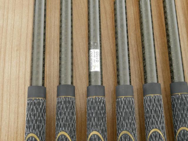 Iron set : Honma : ชุดเหล็ก Honma Beres IS-01 (หน้าเด้ง Maraging) มีเหล็ก 6-11,Aw,Sw (8 ชิ้น เทียบเท่า 5-Pw,Aw,Sw) ก้าน ARMRQ 6 (49) Flex R (2 ดาว)