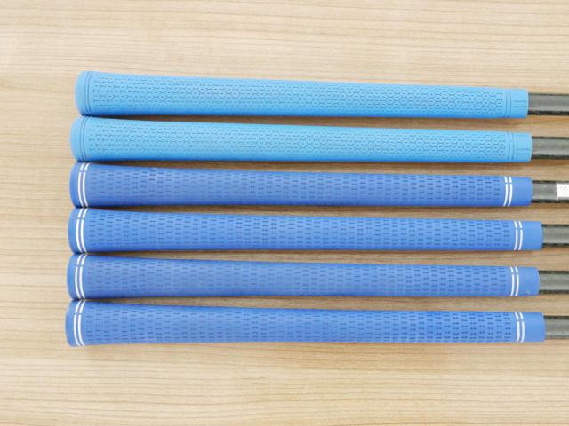 Iron set : Honma : ชุดเหล็ก Honma Beres IE-03 (ออกปี 2016 เหมาะกับซีเนียร์) มีเหล็ก 6-11 (6 ชิ้น) ก้าน ARMRQ 8 (45) Flex R (2 ดาว)