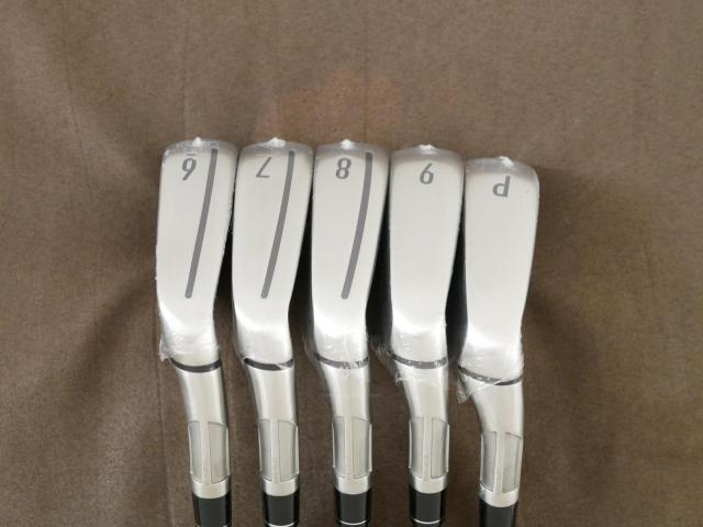 Iron set : Taylormade : **ของใหม่ ยังไม่แกะพลาสติก** ชุดเหล็ก Taylormade Stealth (ออกปี 2022 Japan Spec.) มีเหล็ก 6-Pw (5 ชิ้น) ก้านกราไฟต์ Mitsubishi Tensei TM60 Flex R