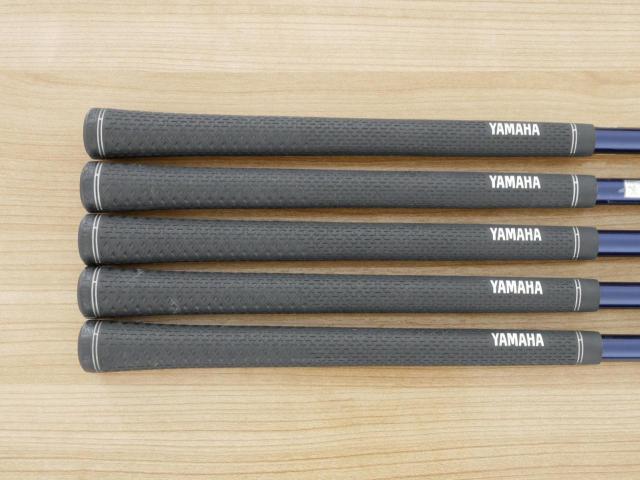 Iron set : Yamaha : ชุดเหล็ก Yamaha Inpres UD+2 (ออกปี 2019 ตีไกลที่สุด ไกลกว่าเหล็กทั่วไป 2 เบอร์ หน้าเด้ง COR 0.822) มีเหล็ก 7-Pw,Aw (5 ชิ้น) ก้านกราไฟต์ Flex SR