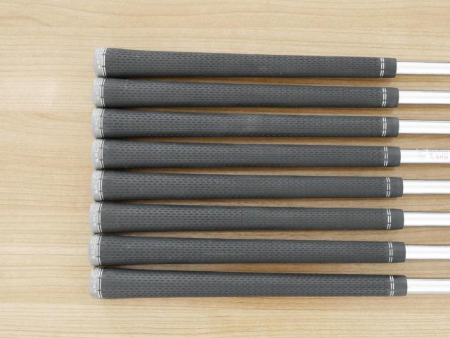 Iron set : Ping : ชุดเหล็ก Ping G425 (รุ่นปี 2021 Japan Spec. ใบใหญ่ ง่าย ไกล) มีเหล็ก 5-Pw,Aw,Sw (8 ชิ้น) ก้านเหล็ก Ping AWT 2.0 Lite Flex SR