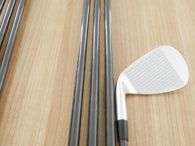 Iron set : Mizuno : ชุดเหล็ก Mizuno JPX 923 Hot Metal (รุ่นปี 2023 ตัวท๊อป ง่าย ไกล) มีเหล็ก 5-Pw,Aw (7 ชิ้น) ก้านกราไฟต์ Mitsubishi OTI 75 Flex S