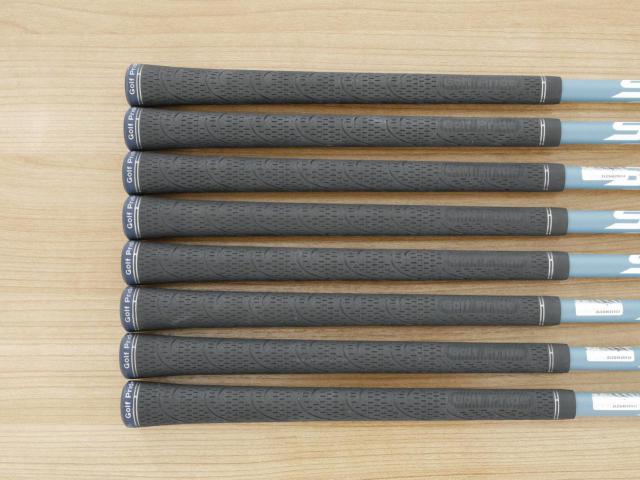 Iron set : Callaway : ชุดเหล็ก Callaway Paradym Max Fast (ออกปี 2023 ตีง่ายสุด ไกลสุดของ Callaway Japan Spec.) มีเหล็ก 6-Pw,Aw,50,56 (8 ชิ้น) ก้านกราไฟต์ Fujikura Speeder NX 40 Flex R