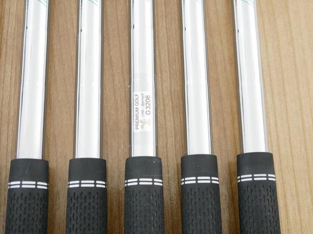 Iron set : Tourstage : ชุดเหล็ก Tourstage X-Blade GR (ใบใหญ่ ตีง่าย) มีเหล็ก 5-Pw (6 ชิ้น) ก้านเหล็ก NS Pro 950 NEO Flex S