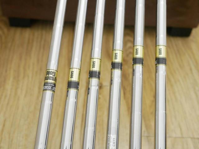 Iron set : Ping : ชุดเหล็ก Ping i Series (ออกปี 2016) มีเหล็ก 5-Pw (6 ชิ้น) ก้านเหล็ก Dynamic Gold S400