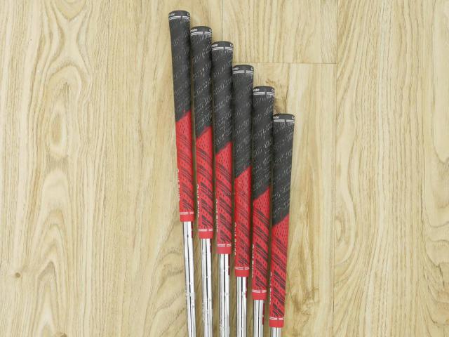 Iron set : Tourstage : ชุดเหล็ก Tourstage X-Blade GR (ใบใหญ่ ตีง่าย) มีเหล็ก 5-Pw (6 ชิ้น) ก้านเหล็ก NS Pro 950 Flex R