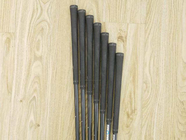 Iron set : Tourstage : ชุดเหล็ก Tourstage V300 III (Forged) มีเหล็ก 4-Pw (7 ชิ้น) ก้านกราไฟต์ Flex R