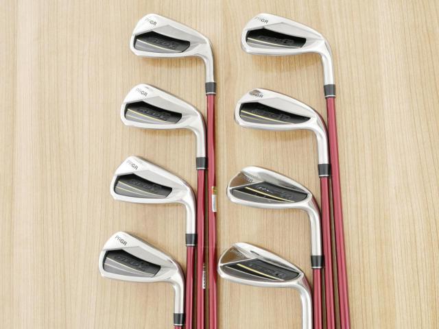 Iron set : PRGR : ชุดเหล็ก PRGR Red Titan Face (รุ่นปี 2018 หน้าเด้ง ตีไกลมาก) มีเหล็ก 5-Pw,Aw,Sw (8 ชิ้น) ก้านกราไฟต์ M-37 Flex R