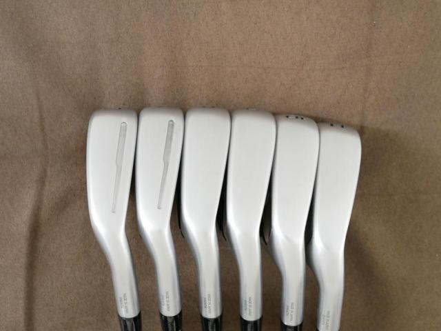 Iron set : Honma : ชุดเหล็ก Honma Tour World GS (ออกปี 2021 ใบใหญ่ ตีง่าย ไกล) มีเหล็ก 6-11 (6 ชิ้น) ก้านเหล็ก NS Pro 950 NEO Flex S