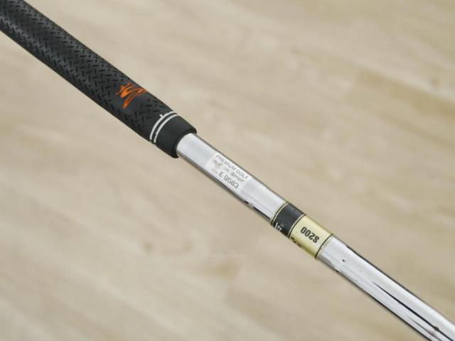 Wedge : Other : Wedge Cobra Trusty rusty Loft 55 ก้านเหล็ก Dynamic Gold S200