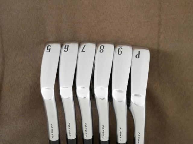 Iron set : Other Brand : ชุดเหล็ก Srixon ZX7 MK II Forged (ออกปี 2023) มีเหล็ก 5-Pw (6 ชิ้น) ก้านเหล็ก Dynamic Gold DST S200