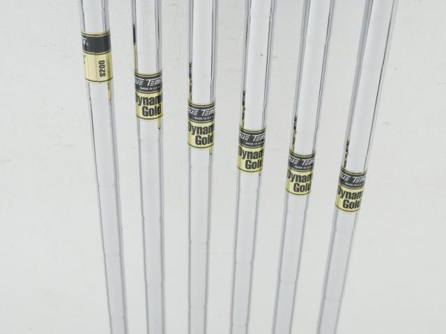Iron set : Taylormade : ชุดเหล็ก Taylormade Gloire Forged (รุ่นท๊อปสุด Japan Spec.) มีเหล็ก 5-Pw (6 ชิ้น) ก้านเหล็ก Dynamic Gold S200