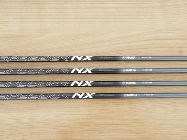 Iron set : Yamaha : **ของใหม่ ยังไม่แกะพลาสติก** ชุดเหล็ก Yamaha Inpres DriveStar Type D (รุ่นล่าสุด ปี 2025 ตีไกลที่สุด ไกลกว่าเหล็กทั่วไป 2 เบอร์ หน้าเด้งมากๆ) มีเหล็ก 7-Pw (4 ชิ้น) ก้านกราไฟต์ Fujikura Speeder NX M-425i Flex SR