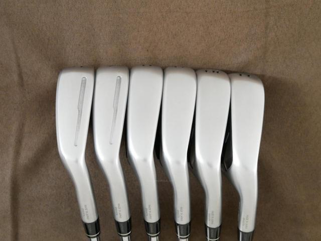 Iron set : Honma : ชุดเหล็ก Honma Tour World GS (ออกปี 2021 ใบใหญ่ ตีง่าย ไกล) มีเหล็ก 6-11 (6 ชิ้น) ก้านเหล็ก NS Pro 950 NEO Flex S