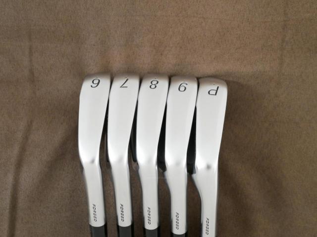 Iron set : PRGR : ชุดเหล็ก PRGR 01 Forged (ปี 2024 นุ่มมากๆ) มีเหล็ก 6-Pw (5 ชิ้น) ก้านเหล็ก NS Pro 095 Flex S