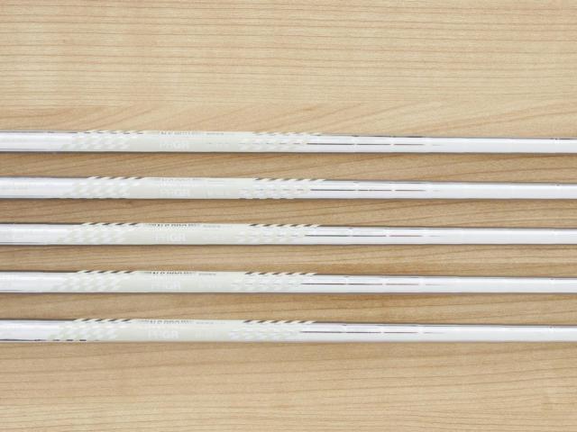 Iron set : PRGR : ชุดเหล็ก PRGR 01 Forged (ปี 2024 นุ่มมากๆ) มีเหล็ก 6-Pw (5 ชิ้น) ก้านเหล็ก NS Pro 095 Flex S