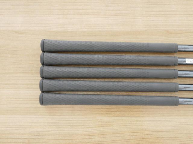 Iron set : Tsuruya : ชุดเหล็ก Tsuruya AXEL Gold Premium V (ออกปี 2023 ของใหม่ 7 หมื่นกว่าบาท หน้าเด้งสุดๆ ไกลสุดๆๆ) มีเหล็ก 7-Pw,Aw (5 ชิ้น) ก้านกราไฟต์ Flex R
