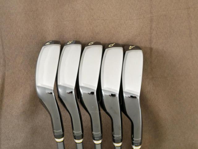 Iron set : Tsuruya : ชุดเหล็ก Tsuruya AXEL Gold Premium V (ออกปี 2023 ของใหม่ 7 หมื่นกว่าบาท หน้าเด้งสุดๆ ไกลสุดๆๆ) มีเหล็ก 7-Pw,Aw (5 ชิ้น) ก้านกราไฟต์ Flex R