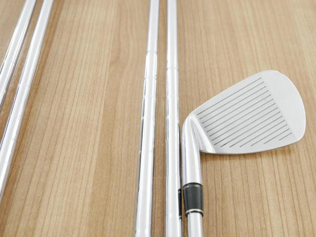 Iron set : Tourstage : ชุดเหล็ก Tourstage VIQ (Forged) มีเหล็ก 6-Pw (5 ชิ้น) ก้านเหล็ก NS Pro 950 Flex R