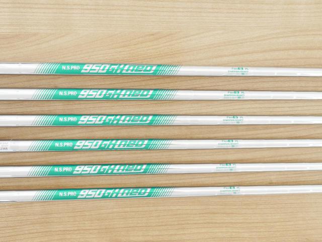 Iron set : Callaway : **ของใหม่ ยังไม่แกะพลาสติก** ชุดเหล็ก Callaway APEX Ai300 Forged (รุ่นล่าสุด ออกปี 2024) มีเหล็ก 5-Pw (6 ชิ้น) ก้านเหล็ก NS Pro 950 NEO Flex S