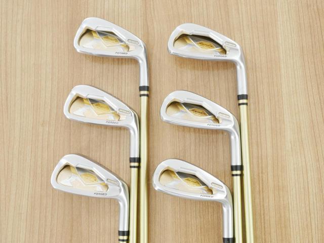 Iron set : Honma : ชุดเหล็ก Honma Beres IS-03 (ปี 2015 หน้าเด้ง Forged) มีเหล็ก 6-11 (6 ชิ้น เทียบเท่า 5-Pw) ก้าน ARMRQ 8 (49) Flex R (2 ดาว)