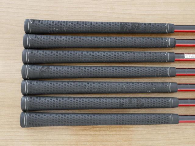 Iron set : Tourstage : ชุดเหล็ก Tourstage V773 (ใบใหญ่ ตีง่าย) มีเหล็ก 6-Pw,Aw,Sw (7 ชิ้น) ก้านกราไฟต์ FLex R
