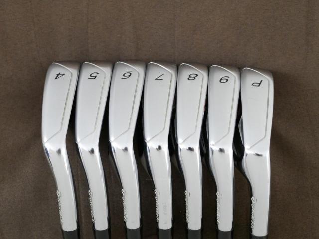 Iron set : Taylormade : ชุดเหล็ก Taylormade R11 มีเหล็ก 4-Pw (7 ชิ้น) ก้านเหล็ก Dynamic Gold S200