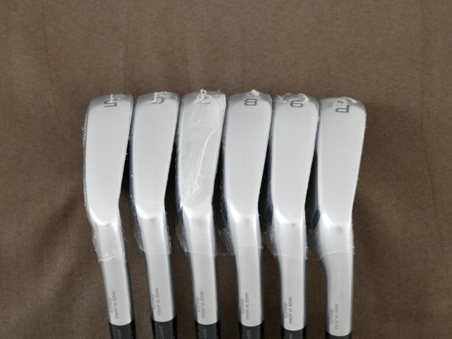 Iron set : Honma : **ของใหม่ ยังไม่แกะพลาสติก** ชุดเหล็ก Honma Tour World TW757P (ออกปี 2022) มีเหล็ก 5-Pw (6 ชิ้น) ก้านเหล็ก NS Pro 950 NEO Flex S