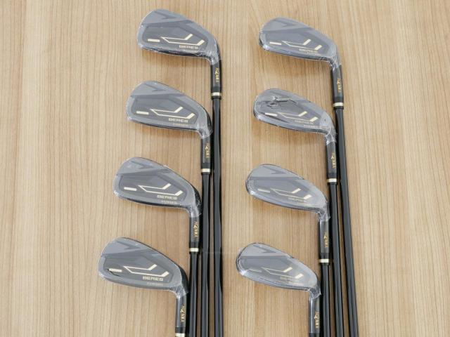 Iron set : Honma : **ของใหม่ ยังไม่แกะพลาสติก** ชุดเหล็ก Honma Beres 09 Forged Black (รุ่นล่าสุด ออกปี 2024 สวยมากๆ) มีเหล็ก 6-11,Aw,Sw (8 ชิ้น เทียบเท่า 6-Pw,Aw,Sw) ก้าน ARMRQ FX Light Flex R